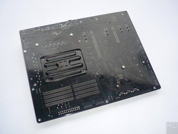 030-asrock-x370-killer-sli-foto-scheda-retro