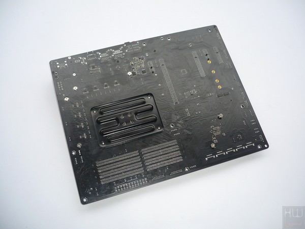 031-asrock-x370-fatal1ty-prof-gaming-foto-scheda