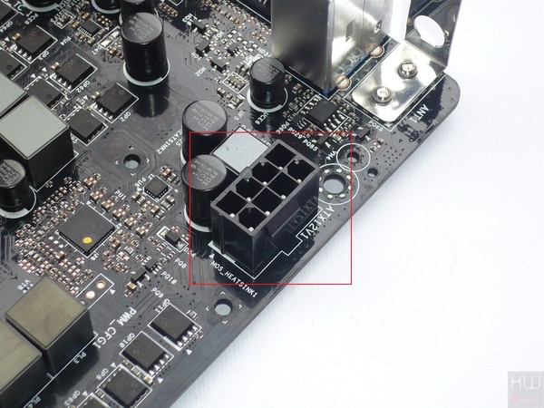 036-asrock-x370-killer-sli-foto-scheda-circuiteria-conn-eps-8pin