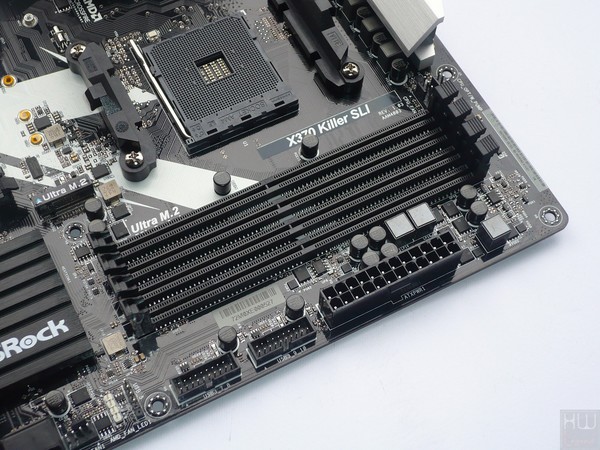 037-asrock-x370-killer-sli-foto-scheda-slot-ddr4