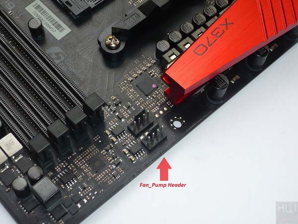 040-asrock-x370-fatal1ty-prof-gaming-foto-scheda-particolare-fan-pump-header