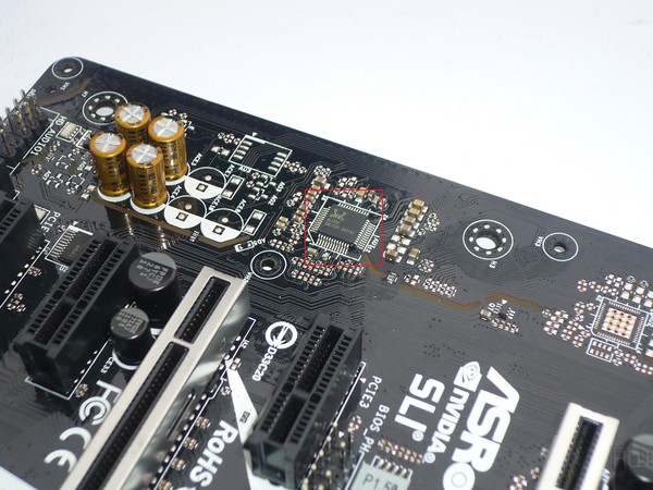 047-asrock-x370-killer-sli-foto-scheda-comparto-audio-particolare-chip-realtek