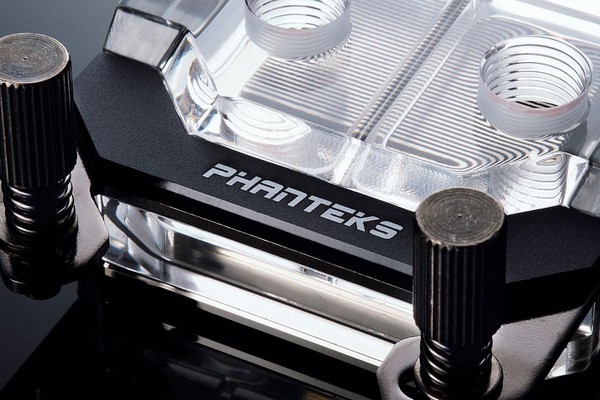 Phanteks_Glacier_Series_C350a_-_4