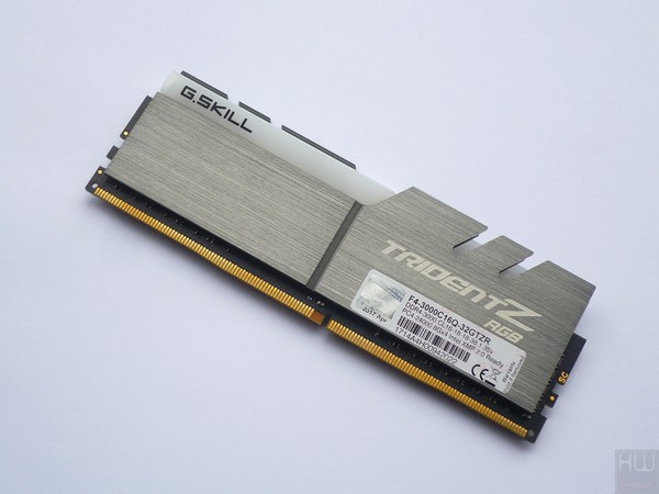 022-gskill-trident-z-rgb-ddr4-foto-moduli-varie