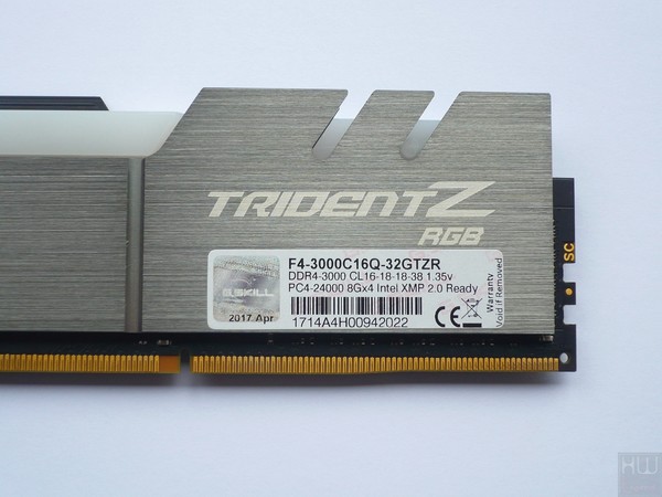 024-gskill-trident-z-rgb-ddr4-foto-moduli-varie