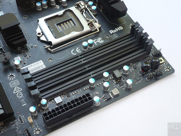 040-supermicro-c7z270-pg-foto-scheda-slot-ddr4