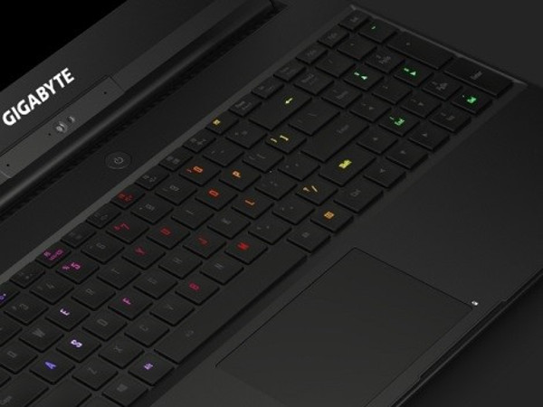 GIGABYTE_AERO_15_-_2