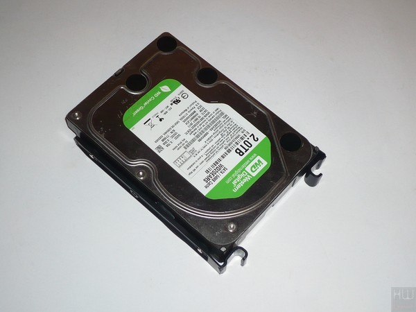 049-inwin-301-foto-case-interno-alloggiamenti-unit-3.5-pollici