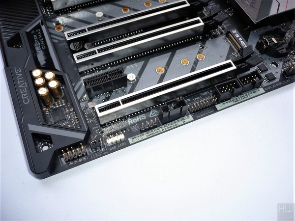 057-asrock-x299-pro-gaming-i9-foto-scheda-particolare-conn-suppl