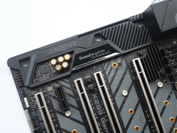 060-asrock-x299-pro-gaming-i9-foto-scheda-particolare-comparto-audio