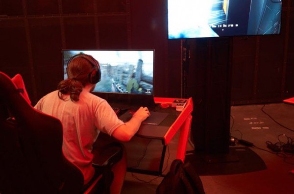 AMD_Radeon_RX_Vega_evento_Budapest_-_3