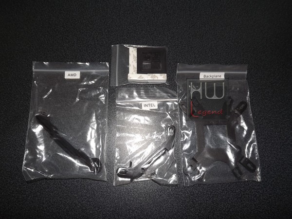 Antec_Mercury_120_-_Confezione_e_Bundle_-_12