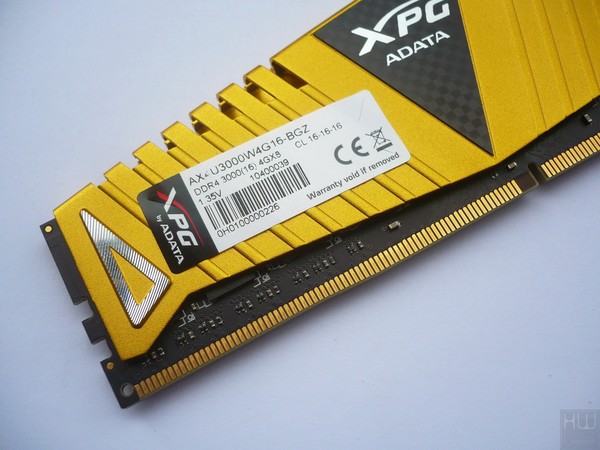 014-adata-xpg-z1-foto-moduli-varie-particolare-etichetta