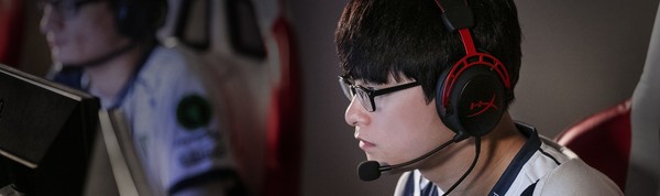 HyperX_Cloud_Alpha