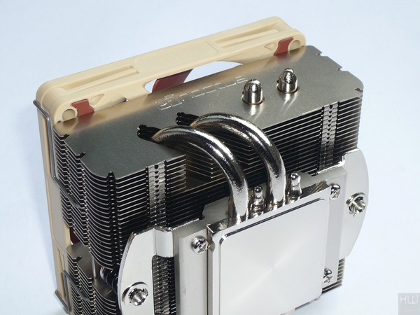 031-noctua-am4-L9x65-foto-dissipatore-varie-particolare-heatpipes