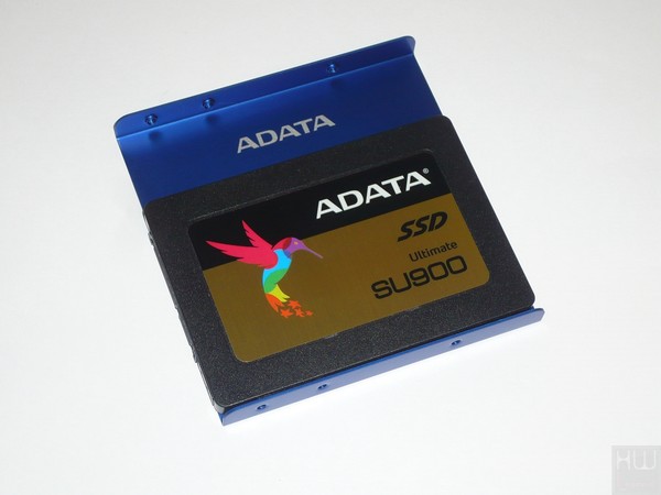 010-adata-su900-ssd-foto-confezione-interno-adattatore