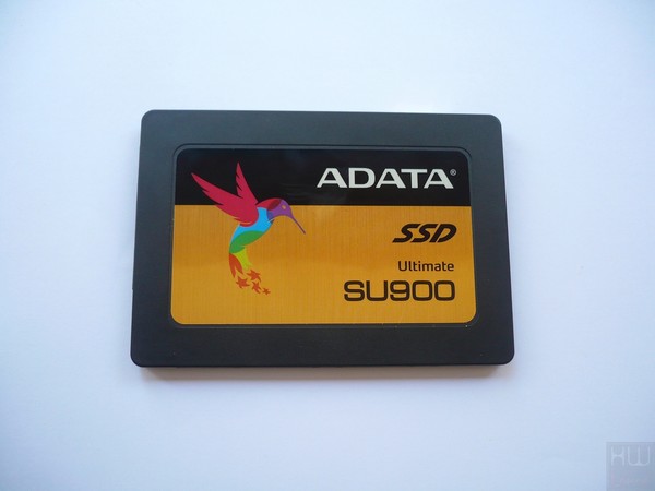 019-adata-su900-ssd-foto-ssd-fronte-varie