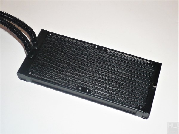 025-reeven-naia-aio-foto-radiatore-large