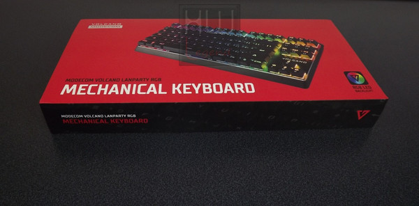 Modecom_Volcano_Lanparty_RGB_-_Confezione_e_Bundle_-_1