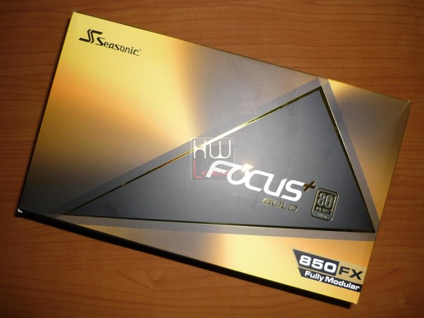 Seasonic_FOCUS_Plus_850_Gold_-_Confezione_e_Bundle