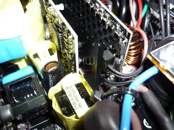 Thermaltake_Toughpower_Grand_RGB_650W_-_Analisi_Interna_-_10