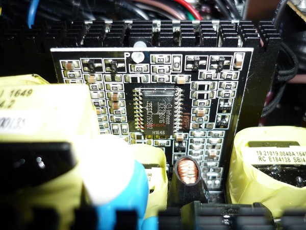 Thermaltake_Toughpower_Grand_RGB_650W_-_Analisi_Interna_-_8
