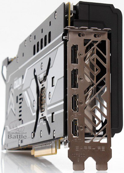 Sapphire_Radeon_RX_Vega_64_NITRO_-_4