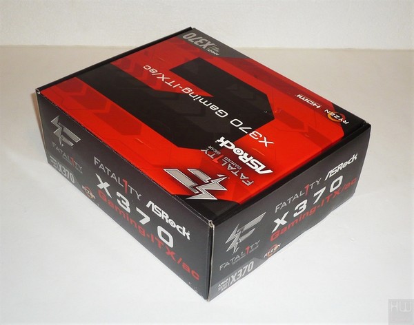 020-asrock-x370-fatal1ty-itx-gaming-foto-confezione-laterale