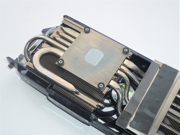 078-inno3d-gtx1070-ti-ichill-foto-scheda-smontaggio-dissipatore