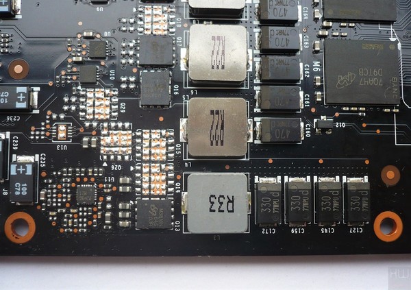 089-inno3d-gtx1070-ti-ichill-foto-scheda-circuiteria-mem-dettaglio