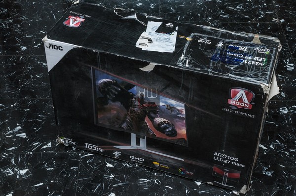 AOC_Agon_AG271QG_-_Confezione_e_bundle