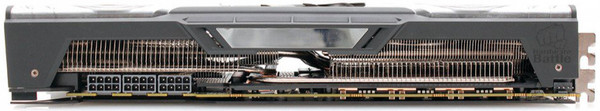 Sapphire_Radeon_RX_Vega_64_NITRO_-_3