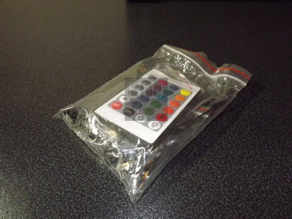 iTek_COSMIC_19_-_Packaging_e_Bundle_-_8