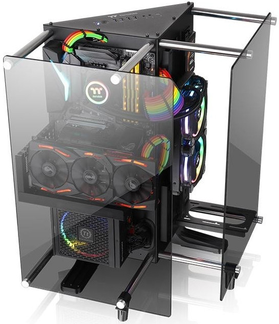 Thermaltake_Core_P90_Tempered_Glass_Edition_-_2