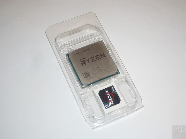 042-amd-ryzen-1300x-foto-confezione-particolare-blister-cpu