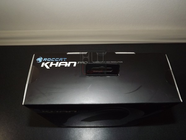 Roccat_KHAN_PRO_-_Confezione_e_Bundle_-_6a