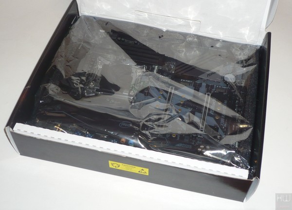 021-asrock-x299-killer-sli-confezione-interno