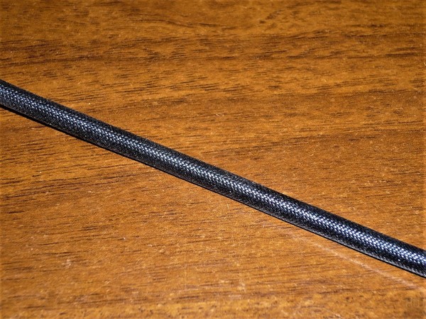 047-noctua-am4-L9a-foto-ventola-dotazione-particolare-sleeving-cavo2