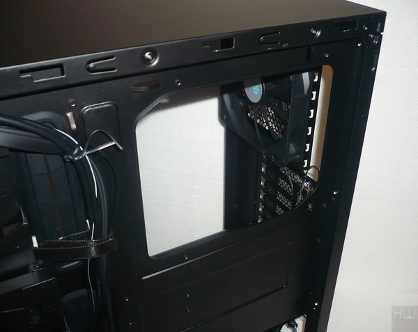 049-silverstone-redline-rl07-foto-case-interno-foro-retro-mainboard