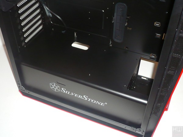 060-silverstone-redline-rl07-foto-case-interno-vano-psu