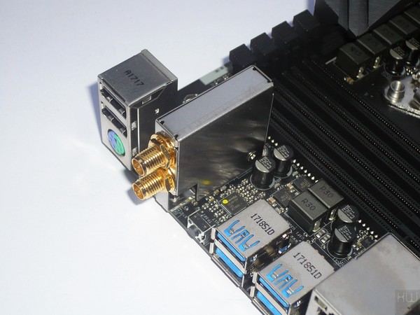 062-asrock-x299-killer-sli-foto-scheda-modulo-wifi