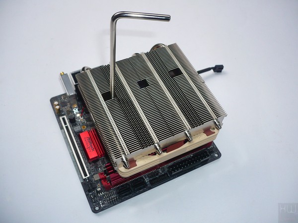119-noctua-am4-l9a-l12s-installazione-posizionamento-serraggio-l12s