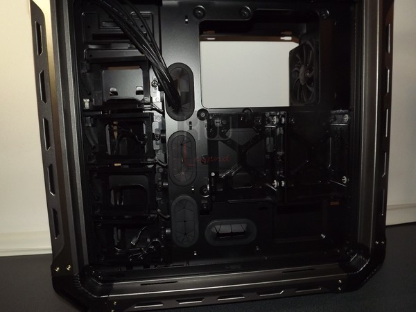 Cougar_Panzer_MAX_-_Uno_sguardo_allinterno_-_6