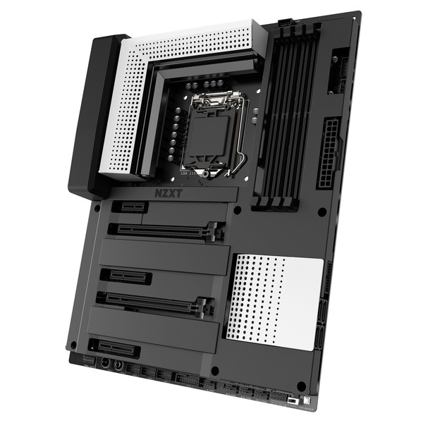 NZXT_N7_Z370_-_7