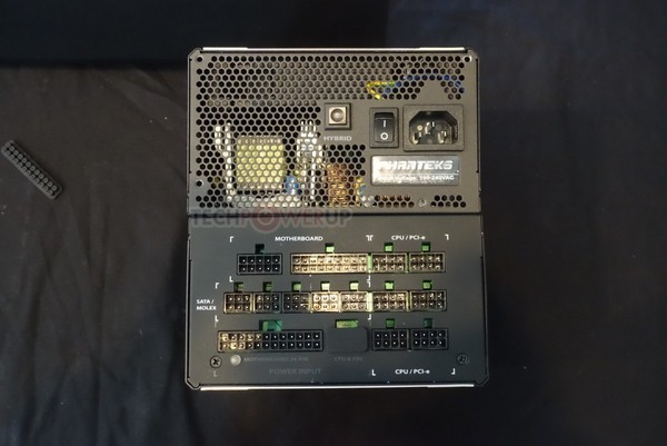 Phanteks_Revolt_X_e_Revolt_Pro_-_3