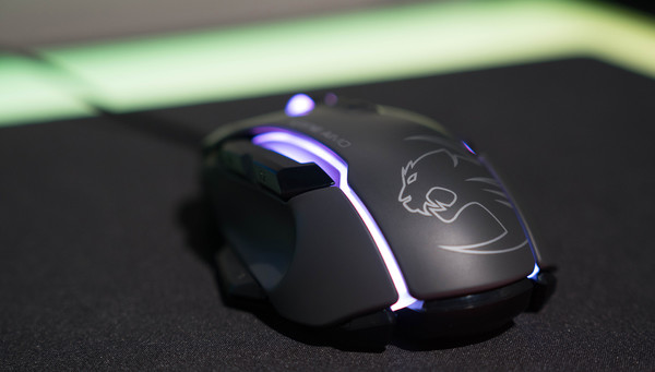 Roccat_CES_2018_-_1