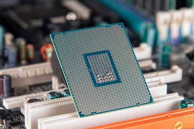 Intel_Core_i9-8950HK