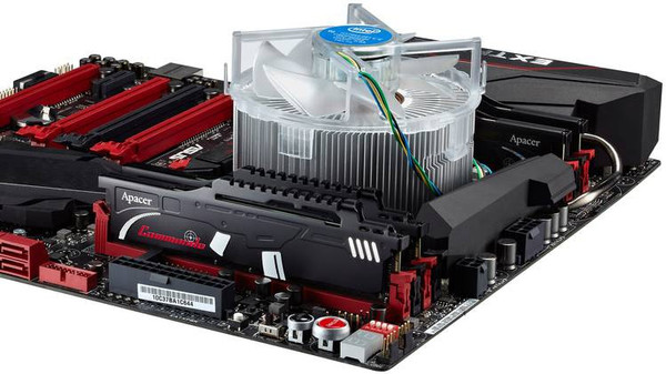 Apacer_DDR4_Commando