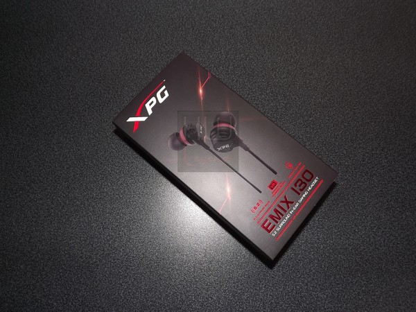 Confezione_e_Bundle_-_ADATA_XPG_EMIX_I30