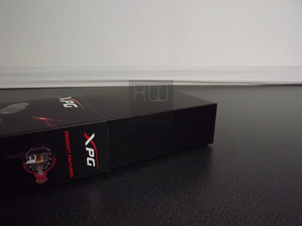 Confezione_e_Bundle_-_ADATA_XPG_EMIX_I30_-_6